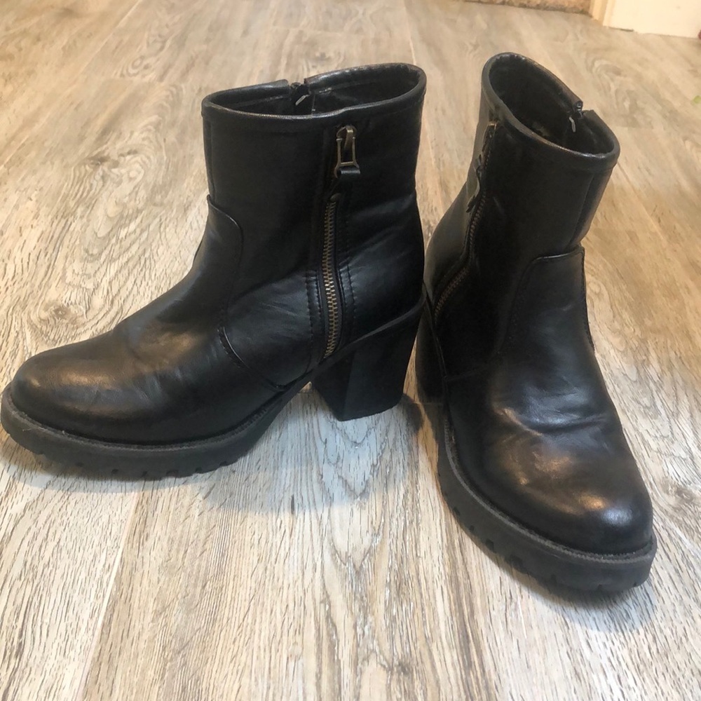 Cathy Jean Double Zipper Platform Boots